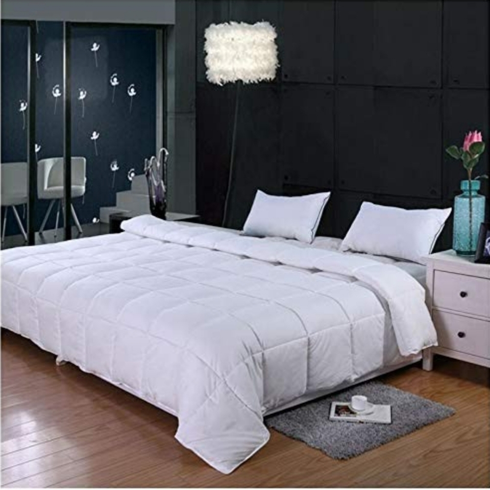 Oversized King Alternative Down 114 x 118 size. NEW!